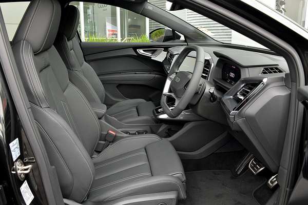 2024 Audi Q4 e-tron 55 F4