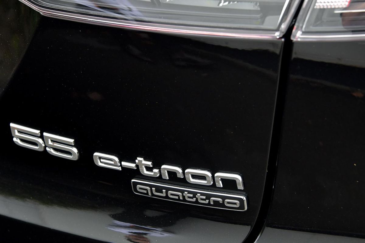 2024 Audi Q4 e-tron 55 F4