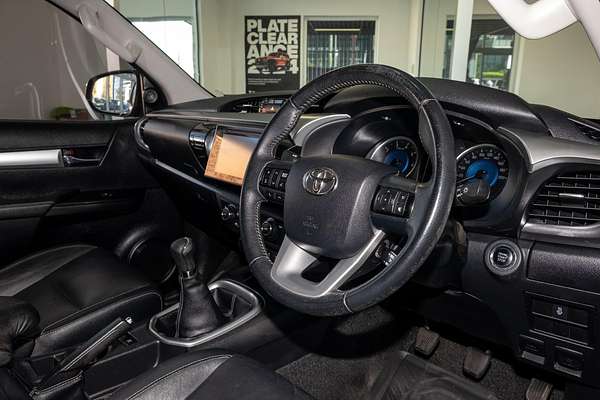 2017 Toyota Hilux SR5 GUN126R 4X4