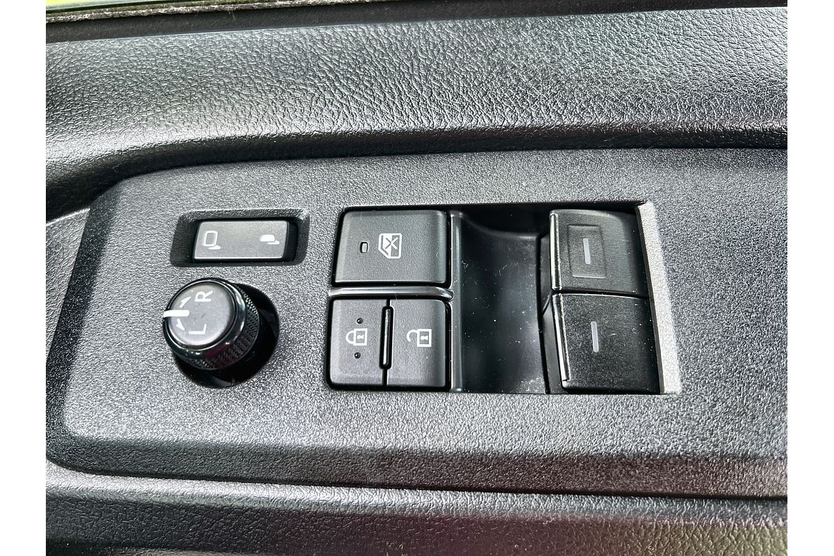 2020 Toyota Hiace GDH300R LWB