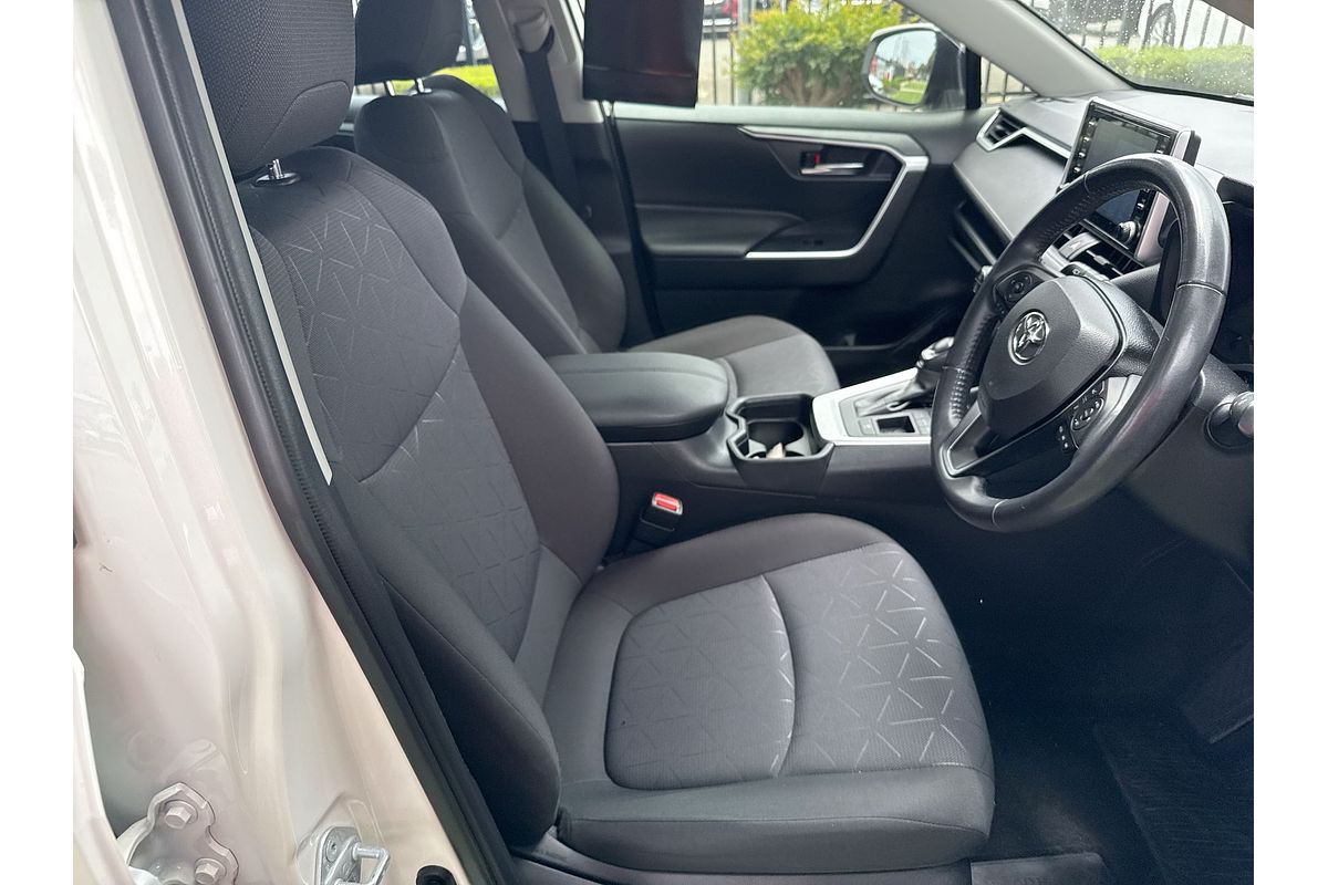 2020 Toyota RAV4 GXL AXAH52R