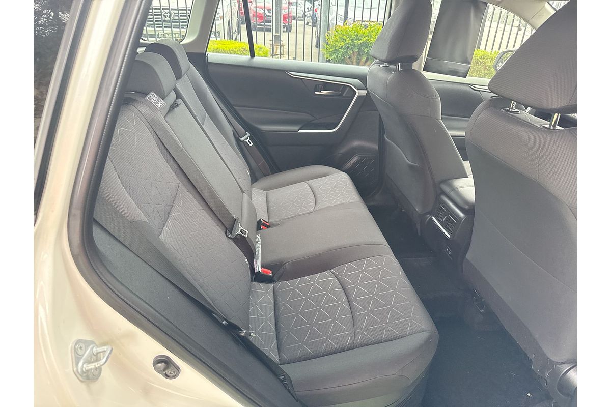 2020 Toyota RAV4 GXL AXAH52R