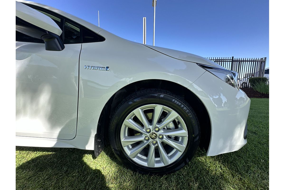 2022 Toyota Corolla Ascent Sport Hybrid ZWE211R