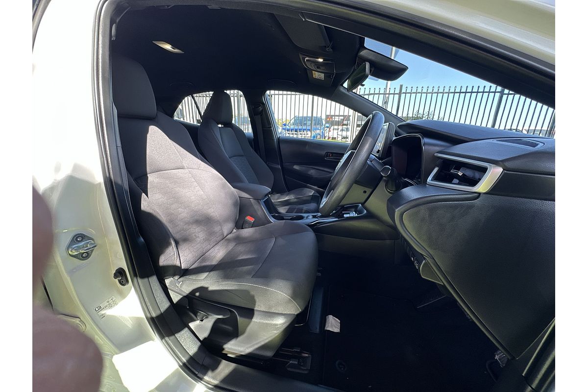 2022 Toyota Corolla Ascent Sport Hybrid ZWE211R