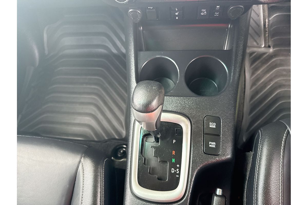 2021 Toyota Hilux SR5 GUN126R 4X4