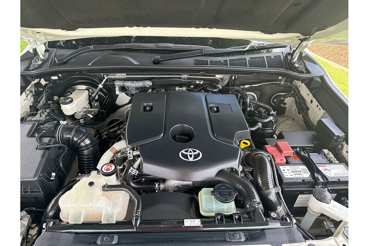 2021 Toyota Hilux SR5 GUN126R 4X4
