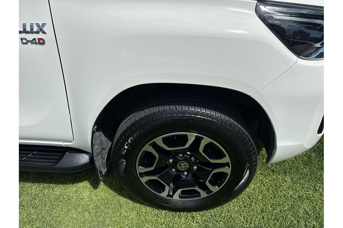2020 Toyota Hilux SR5 GUN126R 4X4