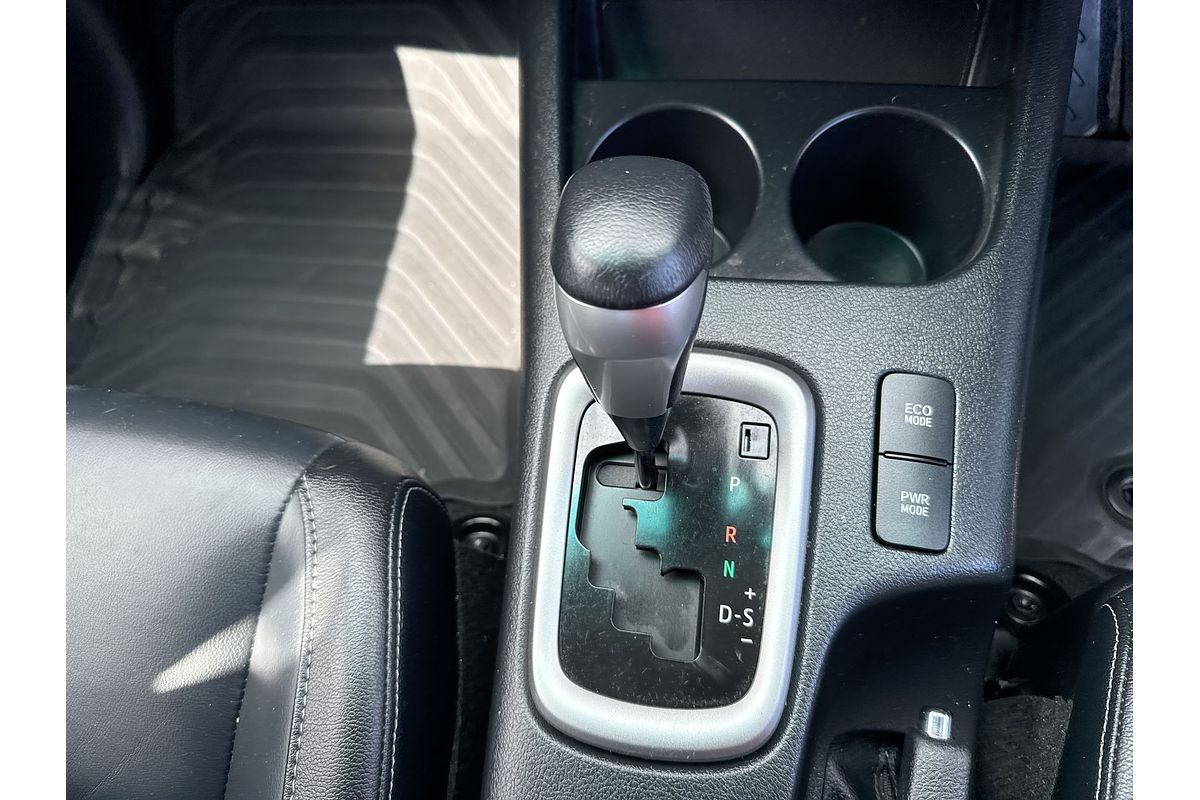 2020 Toyota Hilux SR5 GUN126R 4X4