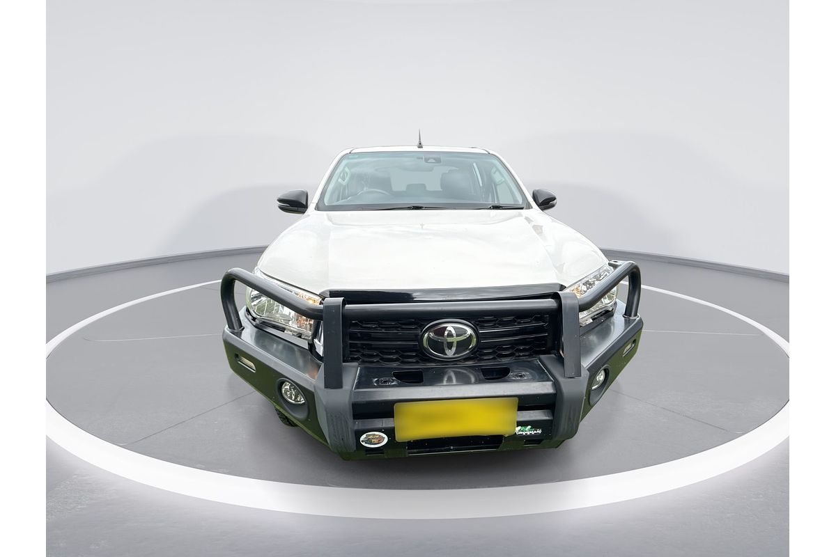 2020 Toyota Hilux SR GUN126R 4X4