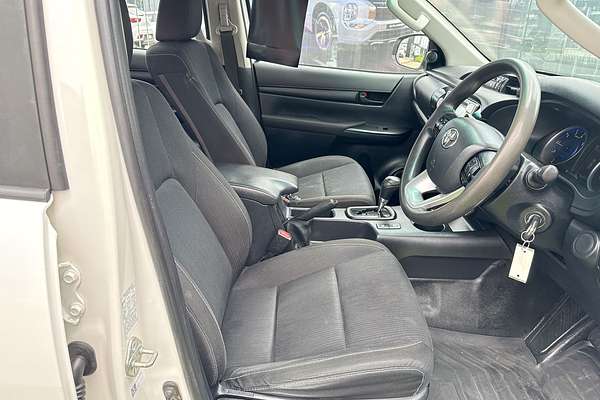 2020 Toyota Hilux SR GUN126R 4X4