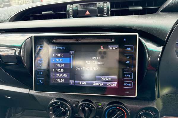 2020 Toyota Hilux SR GUN126R 4X4