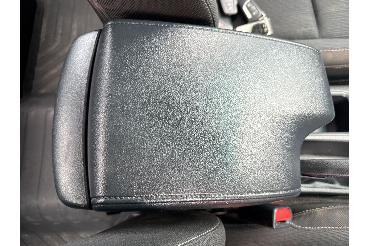 2020 Toyota Hilux SR GUN126R 4X4