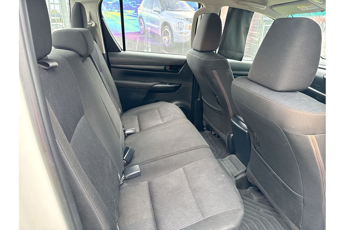 2020 Toyota Hilux SR GUN126R 4X4