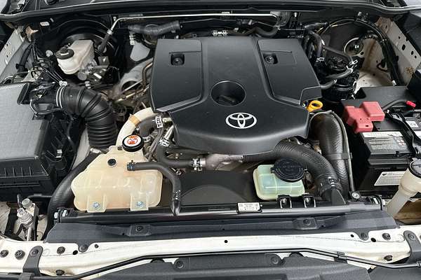 2020 Toyota Hilux SR GUN126R 4X4