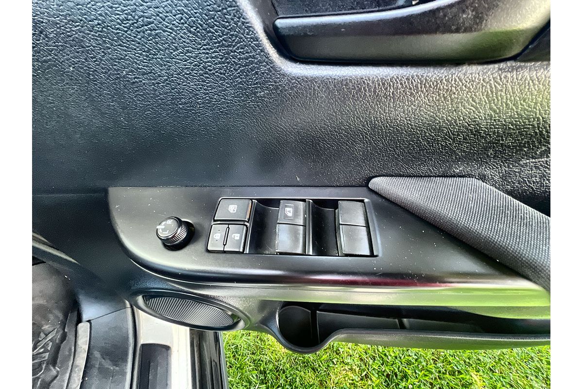 2019 Toyota Hilux SR GUN126R 4X4