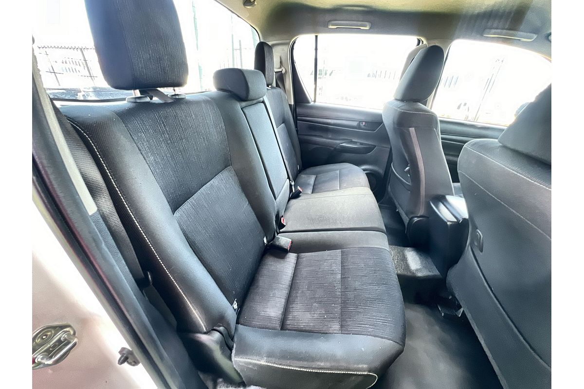 2019 Toyota Hilux SR GUN126R 4X4
