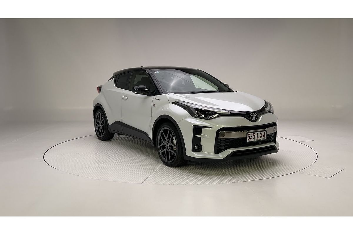 2022 Toyota C-HR GR Sport ZYX10R