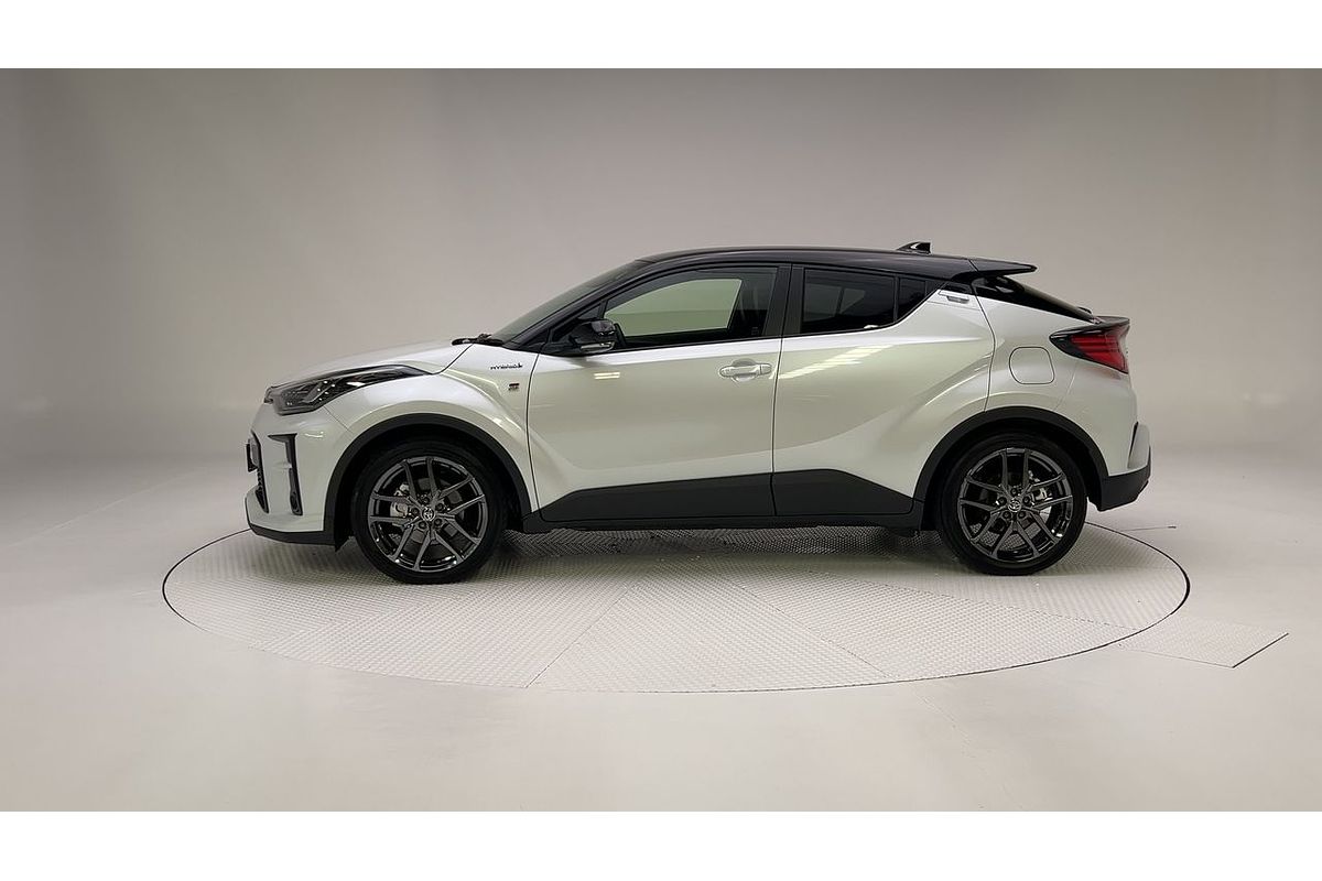 2022 Toyota C-HR GR Sport ZYX10R