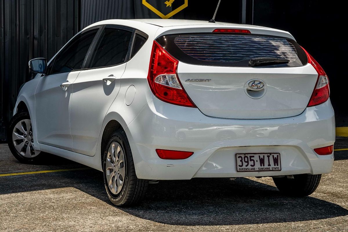 2015 Hyundai Accent Active RB2