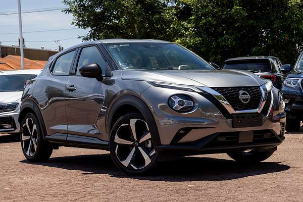 2023 Nissan JUKE ST-L F16