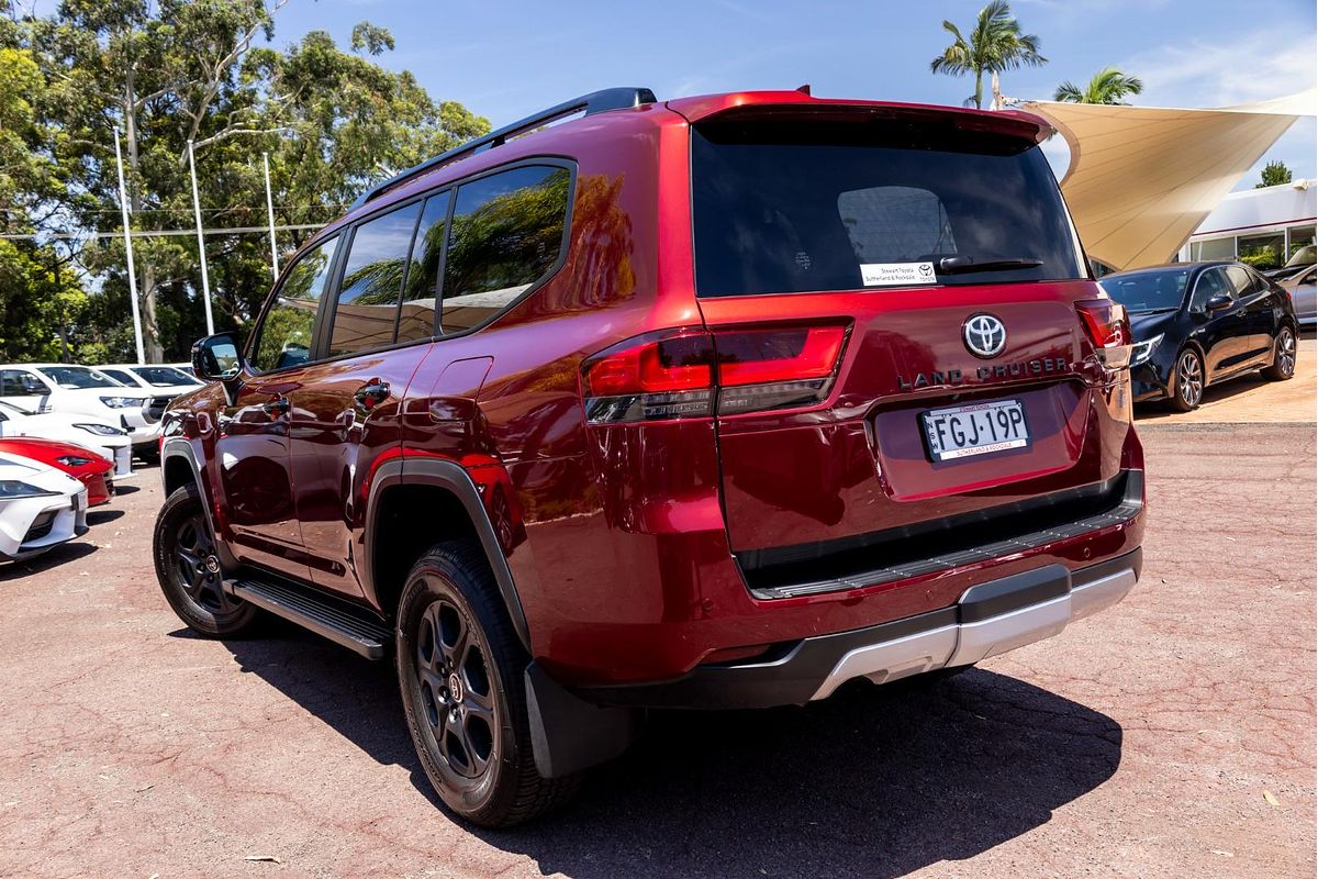 2024 Toyota Landcruiser GR Sport FJA300R