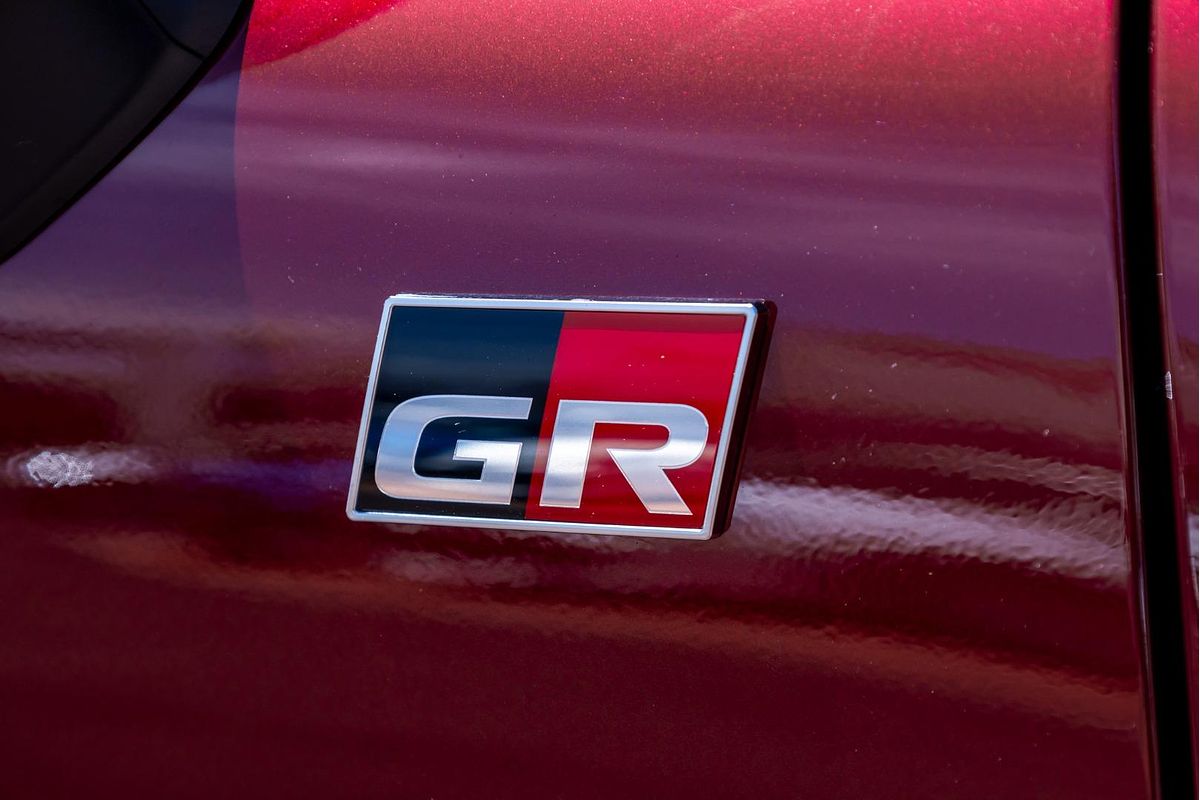 2024 Toyota Landcruiser GR Sport FJA300R