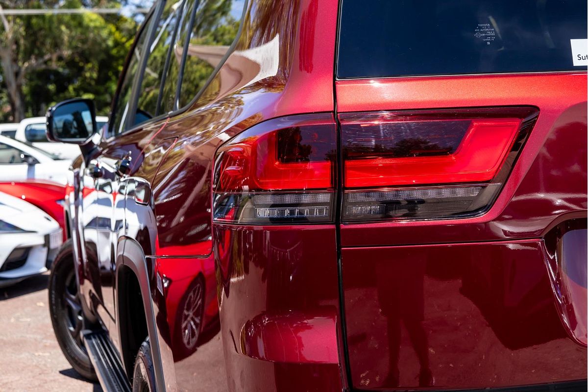 2024 Toyota Landcruiser GR Sport FJA300R
