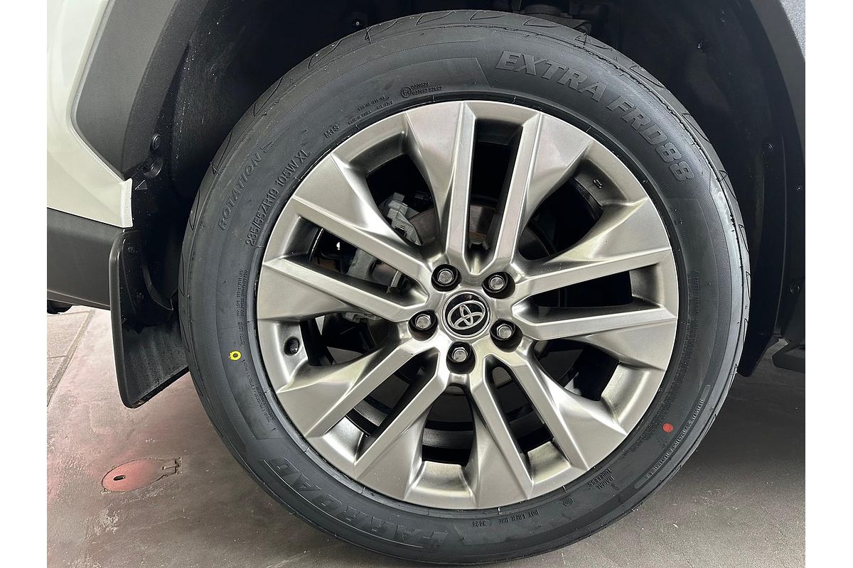 2020 Toyota RAV4 Cruiser MXAA52R