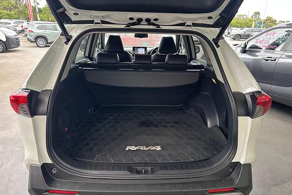 2020 Toyota RAV4 Cruiser MXAA52R