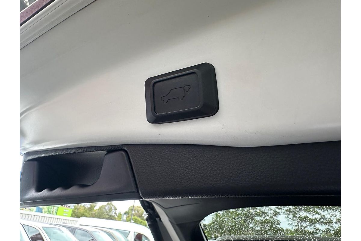 2020 Toyota RAV4 Cruiser MXAA52R
