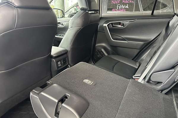 2020 Toyota RAV4 Cruiser MXAA52R