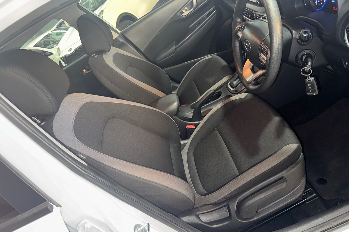 2018 Hyundai Kona Active OS