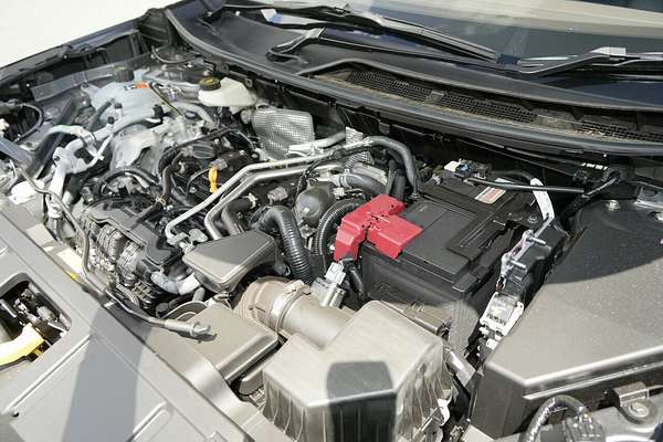 2024 Nissan X-TRAIL ST-L T33