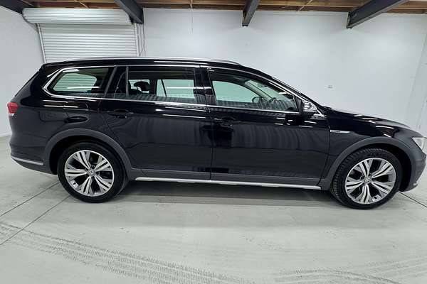 2017 Volkswagen Passat 140TDI Alltrack B8