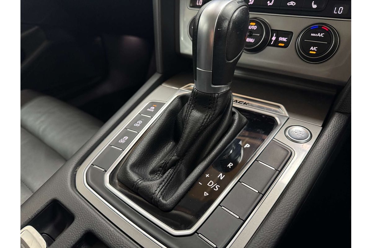 2017 Volkswagen Passat 140TDI Alltrack B8