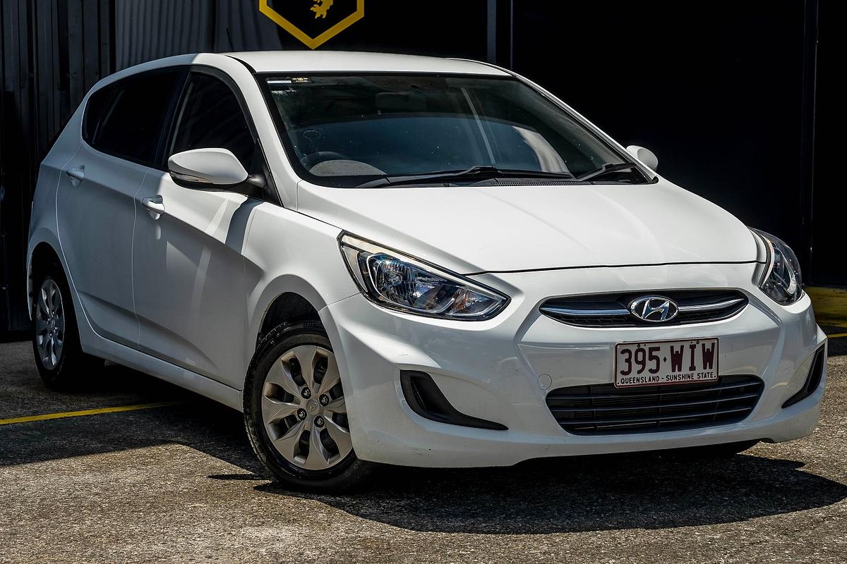 2015 Hyundai Accent Active RB2