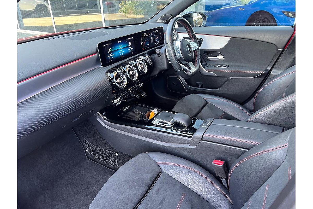 2019 Mercedes-Benz A-Class A200 V177