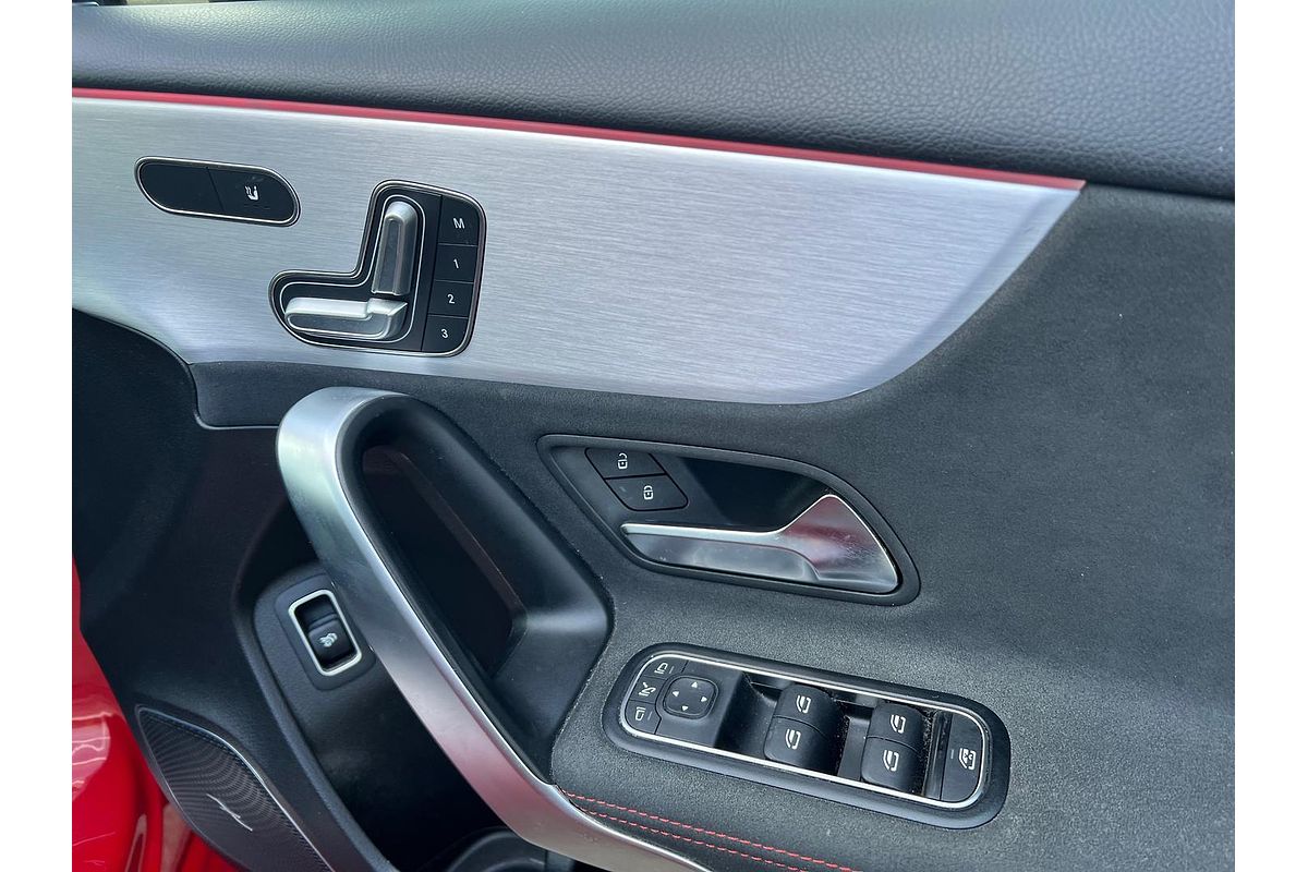 2019 Mercedes-Benz A-Class A200 V177
