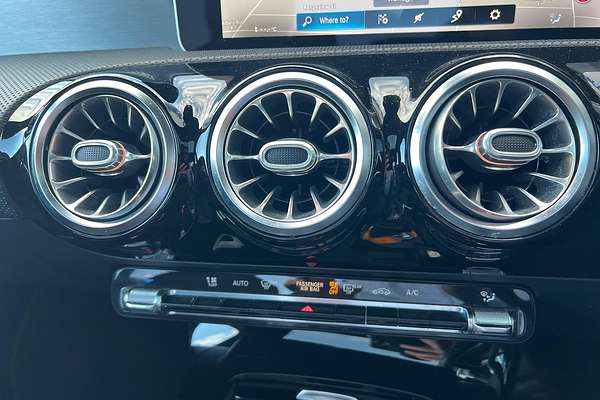 2019 Mercedes-Benz A-Class A200 V177