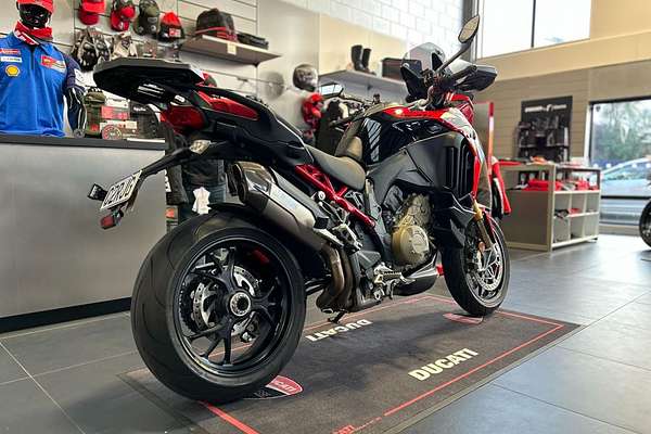 2023 Ducati MULTISTRADA V4 PIKES PEAK