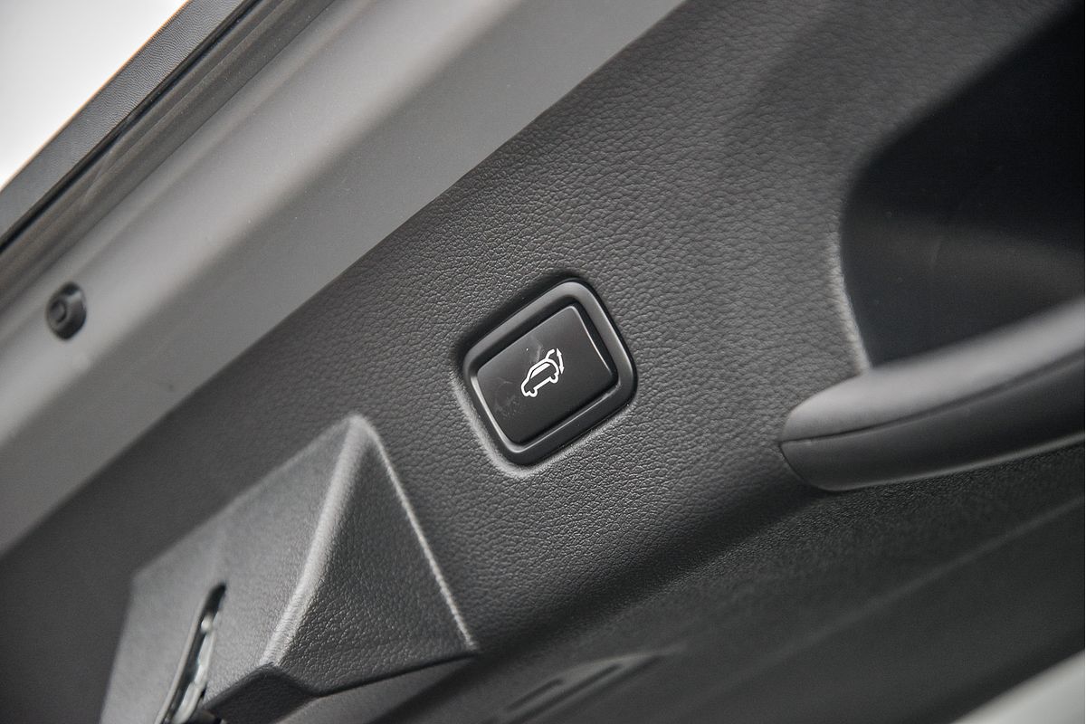 2022 Kia Sportage SX+ NQ5