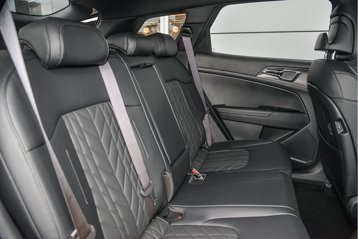 2022 Kia Sportage SX+ NQ5