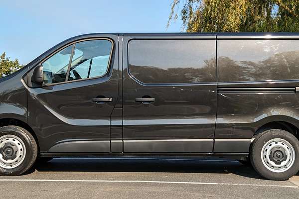 2025 Renault Trafic Premium X82 LWB