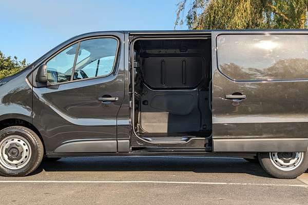 2025 Renault Trafic Premium X82 LWB