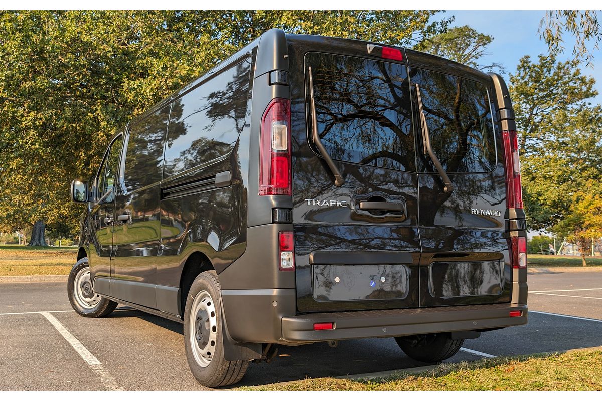 2025 Renault Trafic Premium X82 LWB
