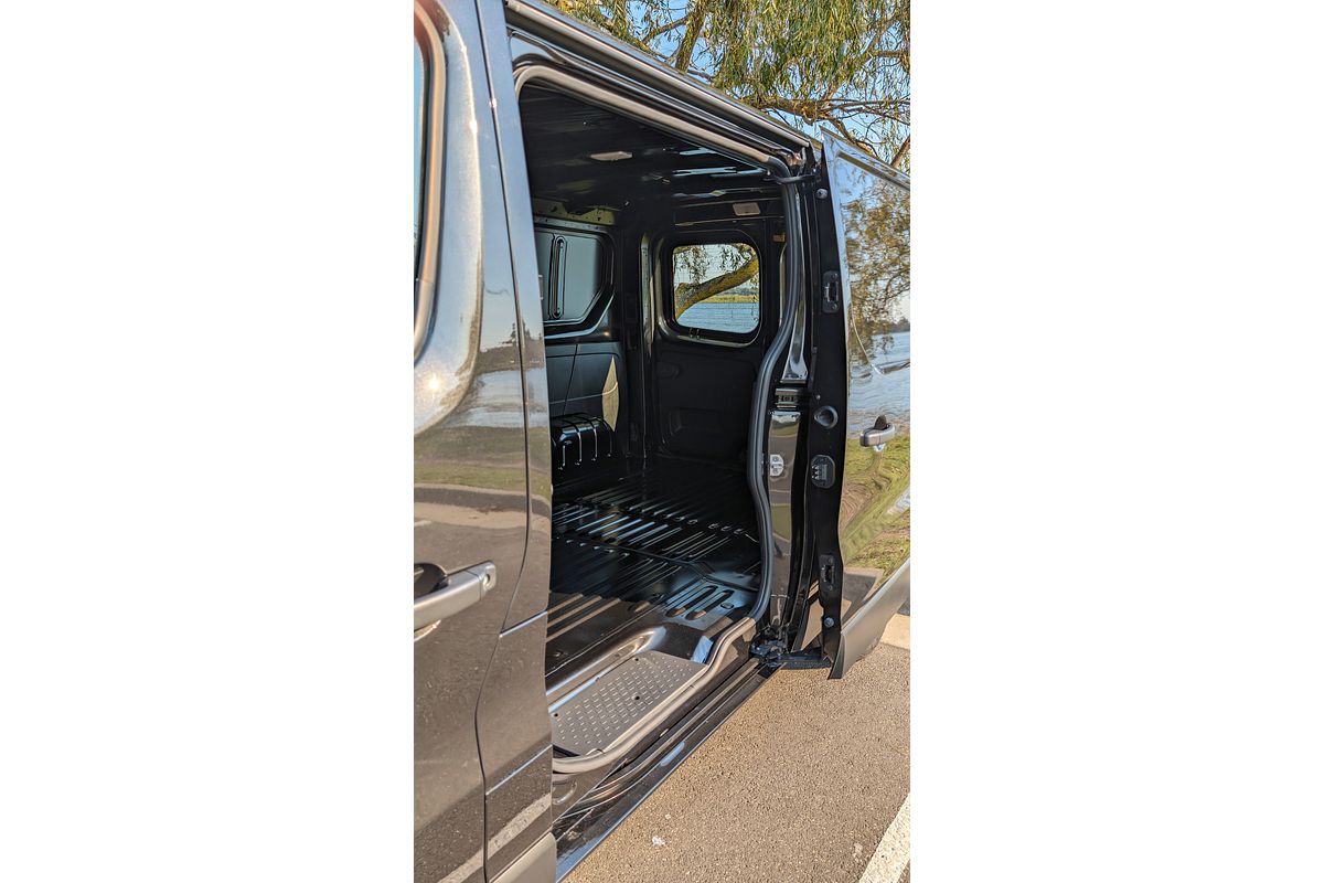 2025 Renault Trafic Premium X82 LWB