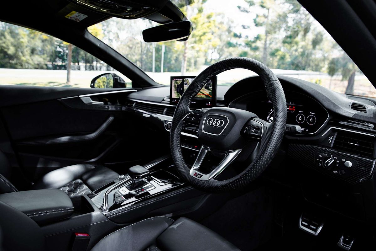 2023 Audi RS5  F5