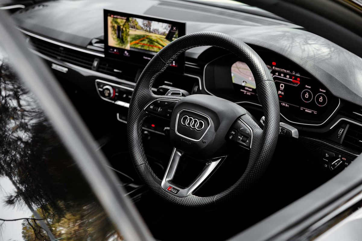2023 Audi RS5  F5