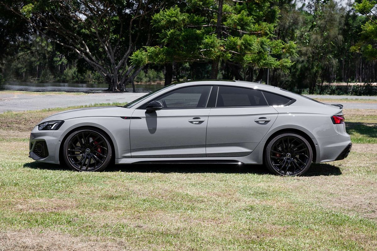 2023 Audi RS5  F5