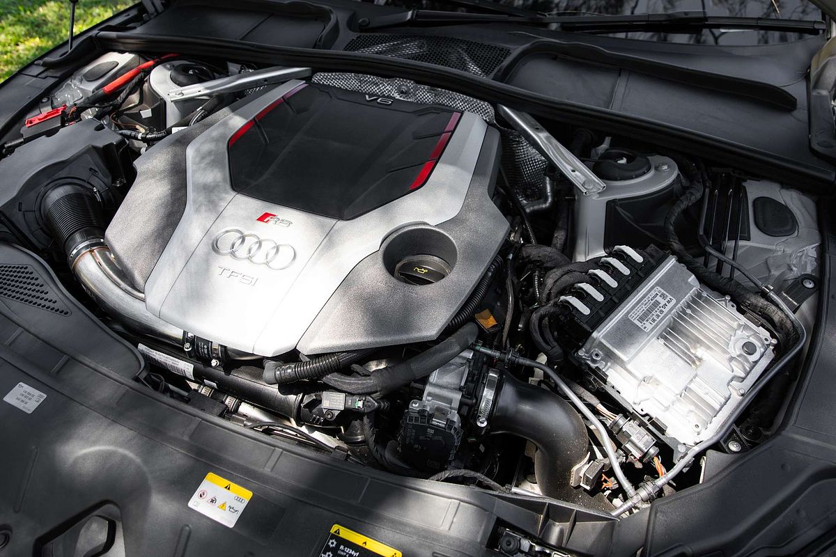 2023 Audi RS5  F5